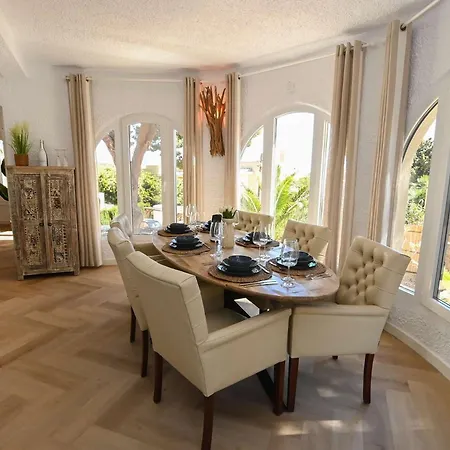 Rooftop Sea Views - Maryvilla - Sleeps 6 * Calp