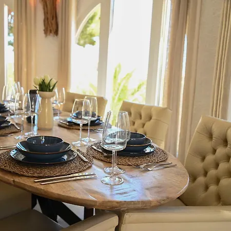 Rooftop Sea Views - Maryvilla - Sleeps 6