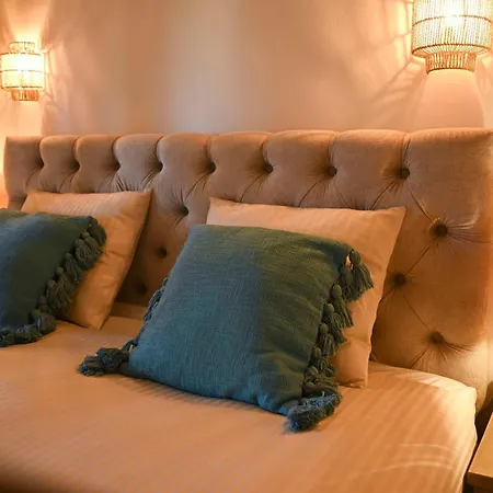 Rooftop Sea Views - Maryvilla - Sleeps 6 *